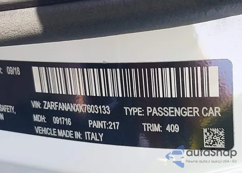 2019 Alfa Romeo Giulia Awd z USA, uszkodzony, nr VIN ZARFANANXK7603133